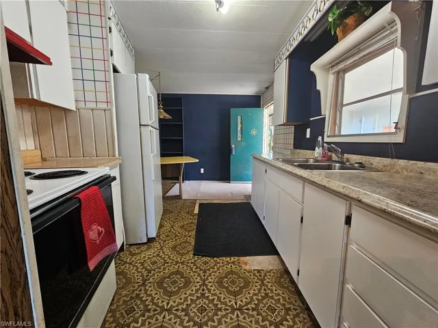 18210 Deuce Rd, North Fort Myers, Florida 33917