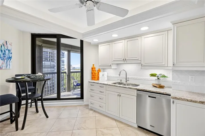 Opens to lanai with Gulf views