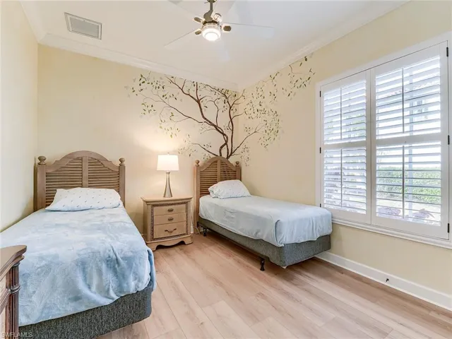 Updated guest bath shared by guest bedrooms 2 and 3