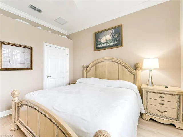 Guest bedroom 2