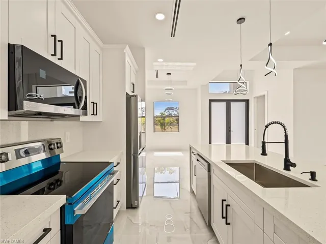 735 Chavers St, Lehigh Acres, Florida 33974