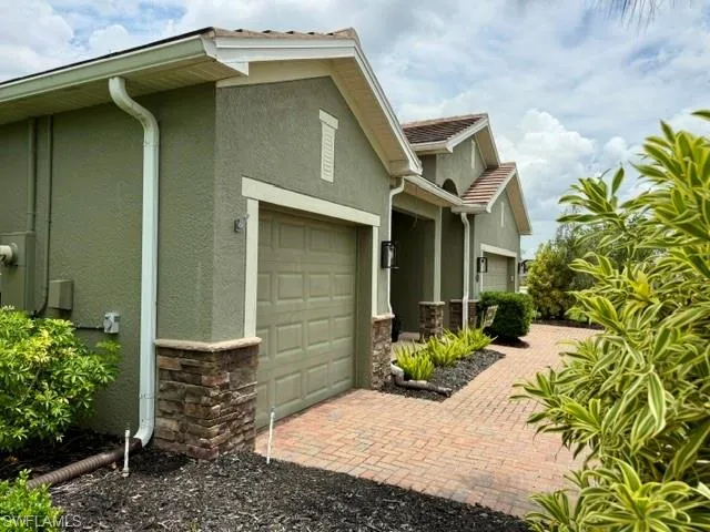 3300 Hampton Blvd, Alva, Florida 33920