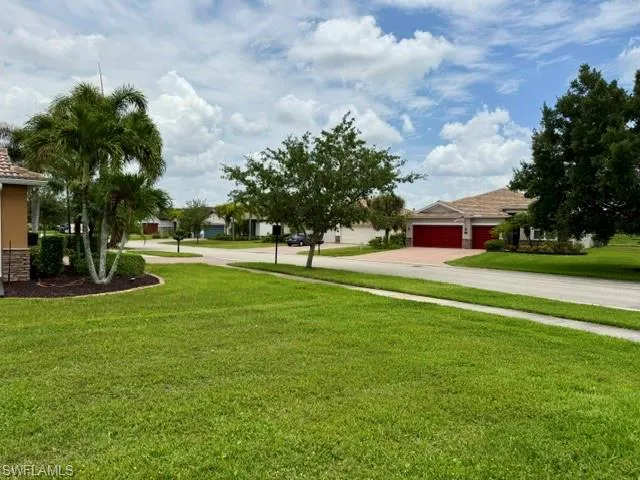 3300 Hampton Blvd, Alva, Florida 33920