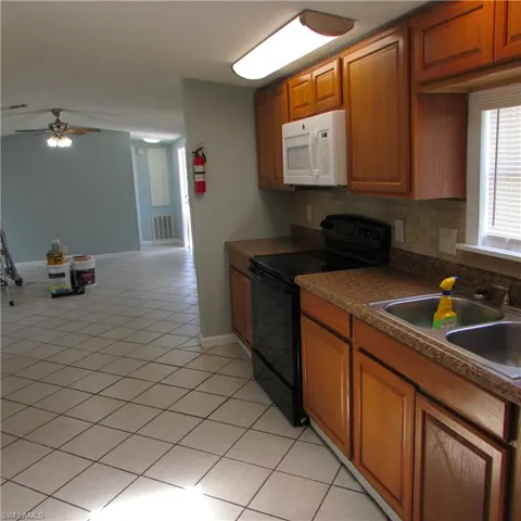 10419 Trotwood Ave, St. James City, Florida 33956