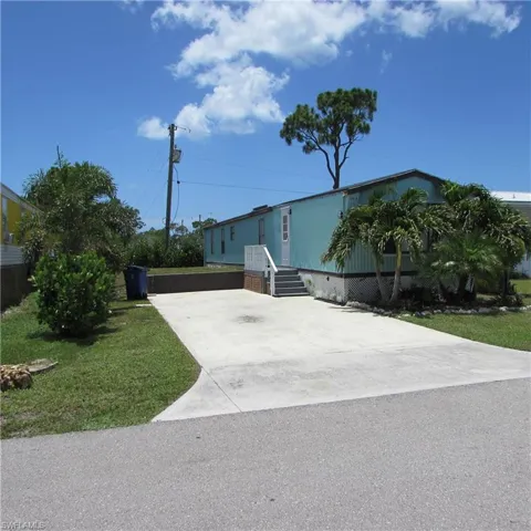 10419 Trotwood Ave, St. James City, Florida 33956