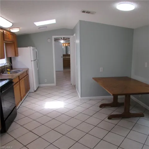 10419 Trotwood Ave, St. James City, Florida 33956