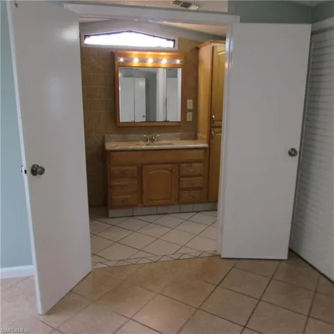 10419 Trotwood Ave, St. James City, Florida 33956