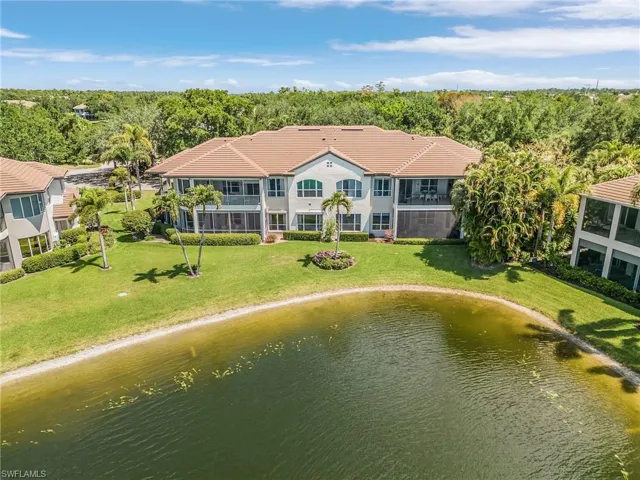 3211  Lancaster  DR, Naples, FL 34105