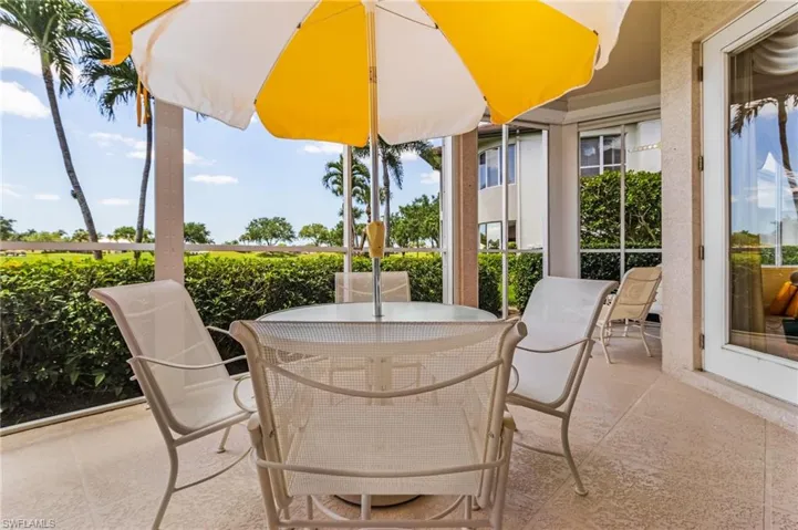3211  Lancaster  DR, Naples, FL 34105