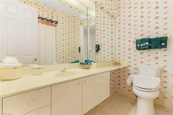 3211  Lancaster  DR, Naples, FL 34105