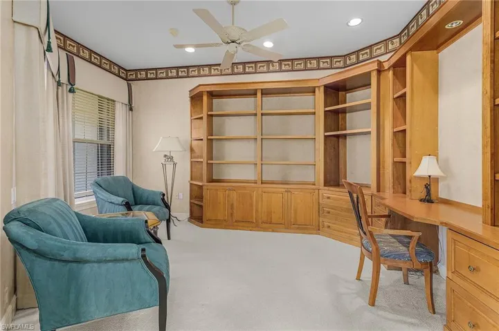 3211  Lancaster  DR, Naples, FL 34105