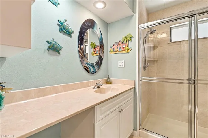 5712 Captain John Smith Loop, North Fort Myers, Florida 33917