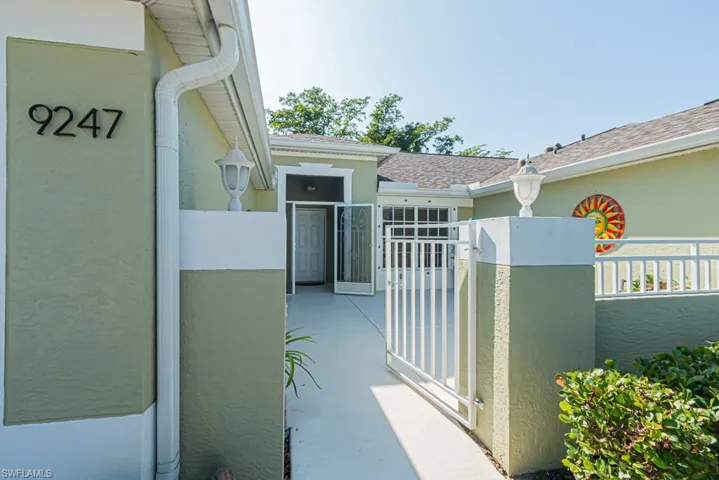 View of property entrance
