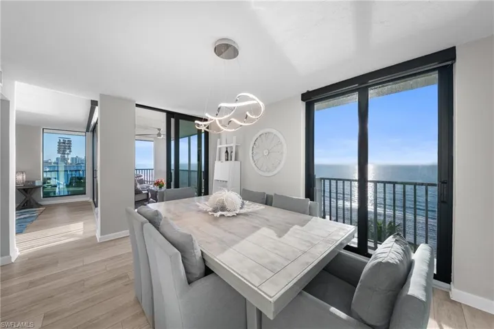 Dining Room, Lanai Access, Gulf Views