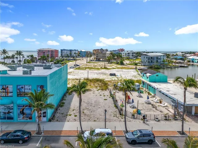 View of property from Old San Carlos