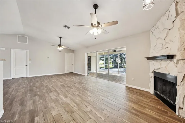 1415 Nw 9th Ave, Cape Coral Fl 33993