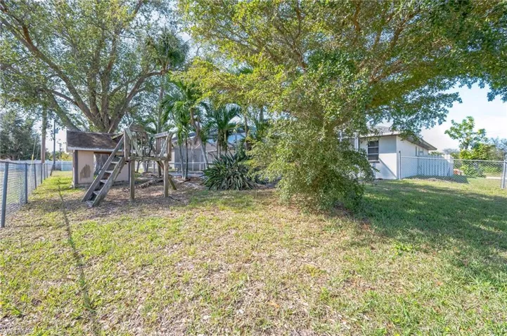 1415 Nw 9th Ave, Cape Coral Fl 33993