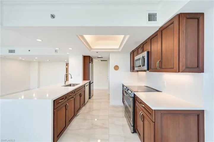 6361 Pelican Bay Blvd 202, Naples, Florida 34108