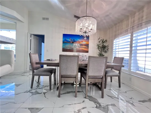 1031 Tivoli Ln, Naples, Florida 34104