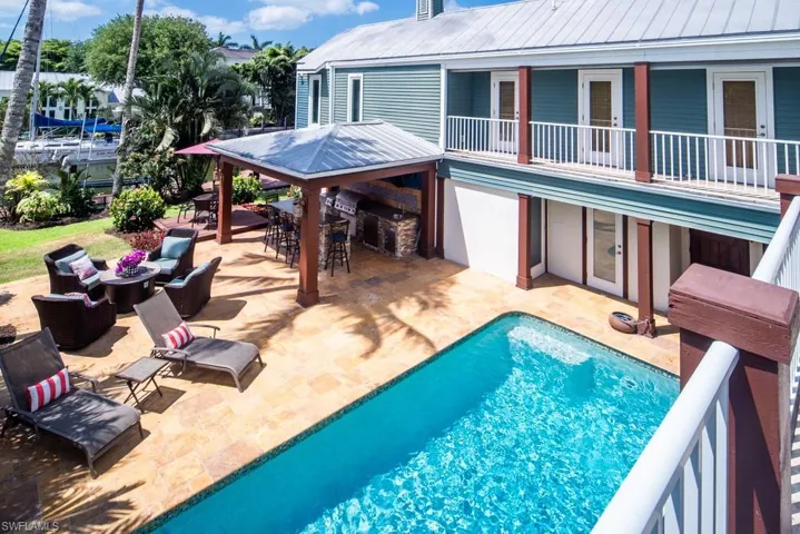 374 14th Ave S, Naples, Florida 34102