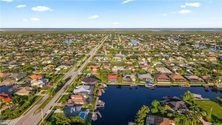 Canal-front properties featuring private docks and direct water access