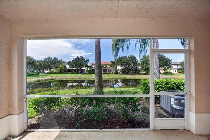 1338 Weeping Willow Ct, Cape Coral, Florida 33909