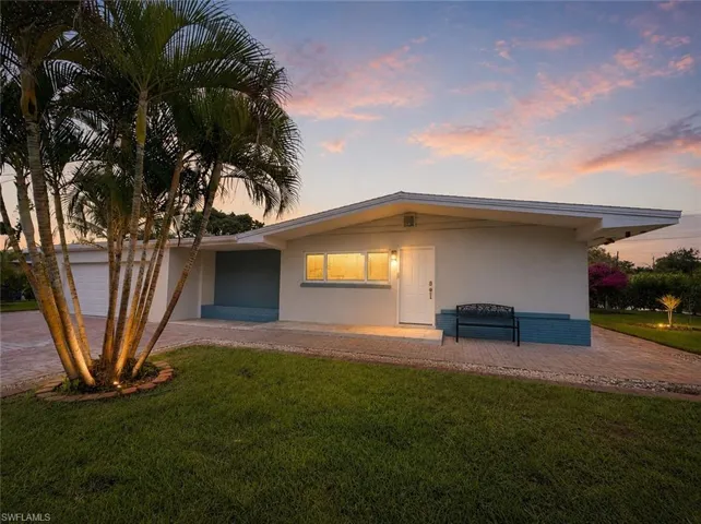 1821 Winkler Ave, Fort Myers, Florida 33901