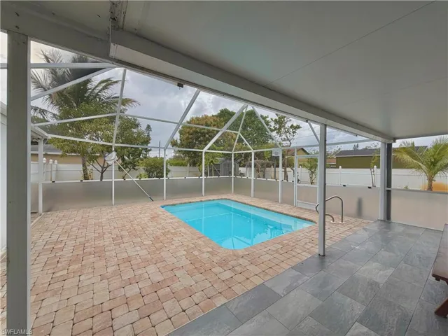 1821 Winkler Ave, Fort Myers, Florida 33901