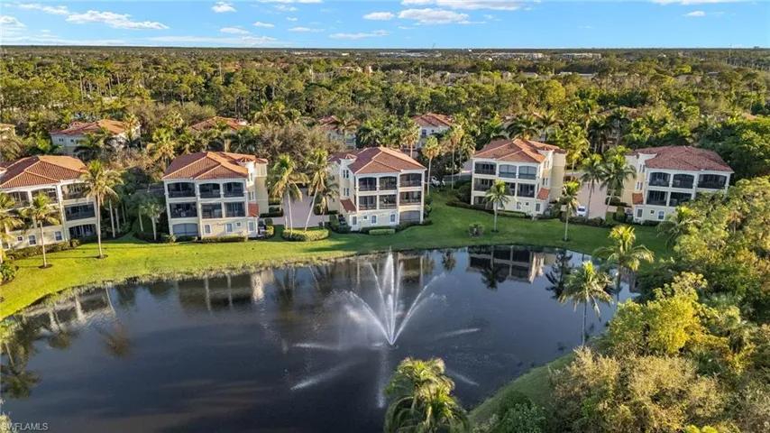 2647  BOLERO  DR, Naples, FL 34109