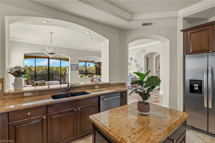 2647  BOLERO  DR, Naples, FL 34109