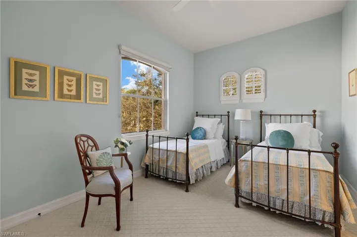 2647  BOLERO  DR, Naples, FL 34109