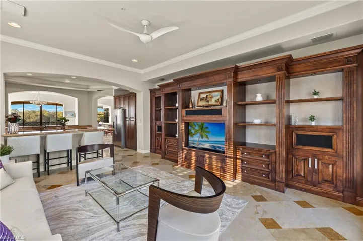 2647  BOLERO  DR, Naples, FL 34109