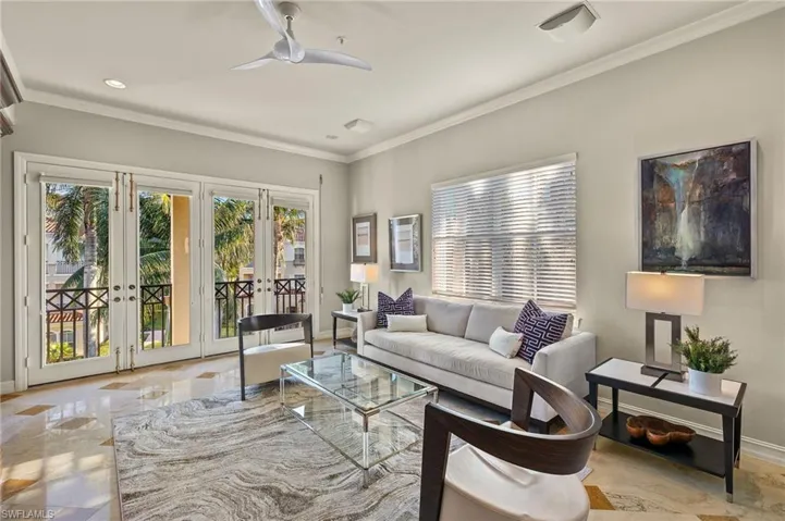 2647  BOLERO  DR, Naples, FL 34109