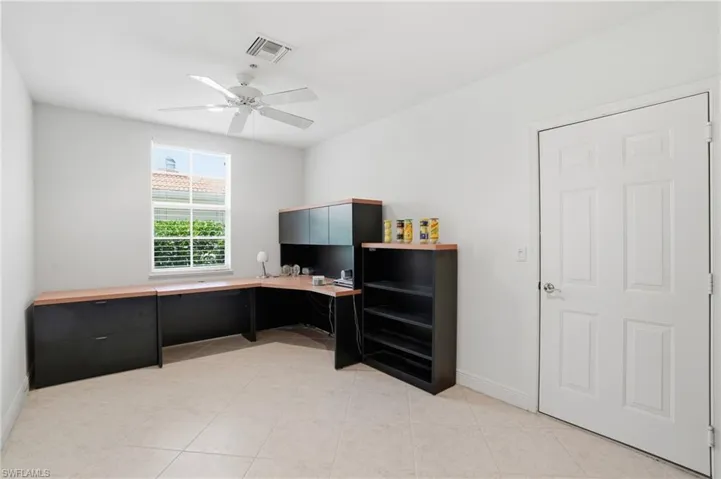 5957 Tarpon Gardens Cir 202, Cape Coral, Florida 33914