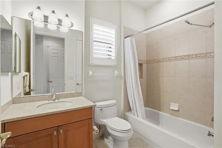 5957  Tarpon Gardens  CIR, Cape Coral, FL 33914