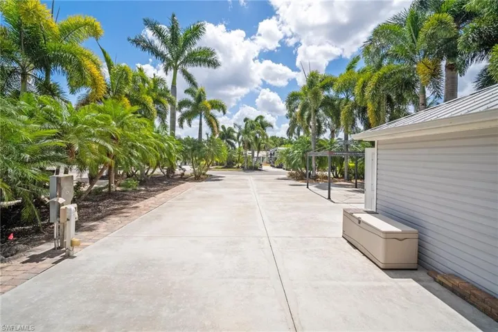 10071 Stonewood Dr, Fort Myers Fl 33905