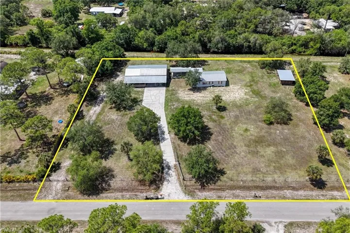 4545  Fort Keis  AVE, Fort Denaud, FL 33935