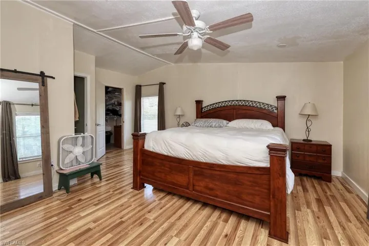 4545  Fort Keis  AVE, Fort Denaud, FL 33935