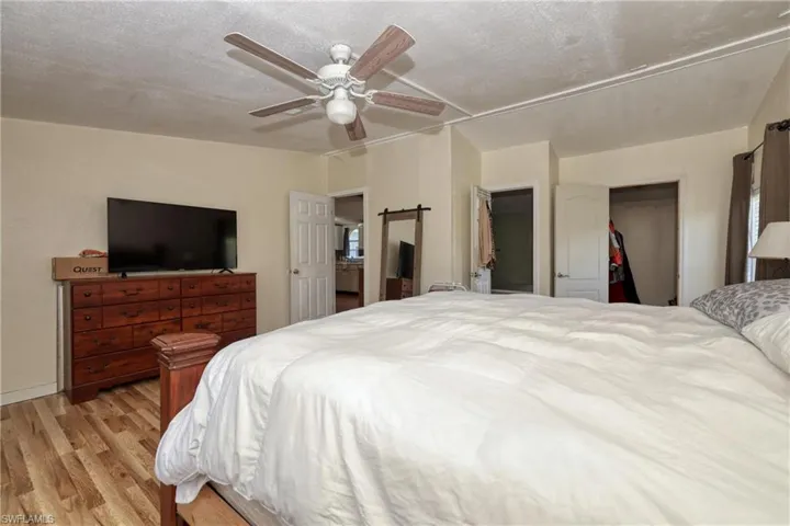 4545  Fort Keis  AVE, Fort Denaud, FL 33935