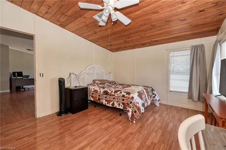 4545  Fort Keis  AVE, Fort Denaud, FL 33935