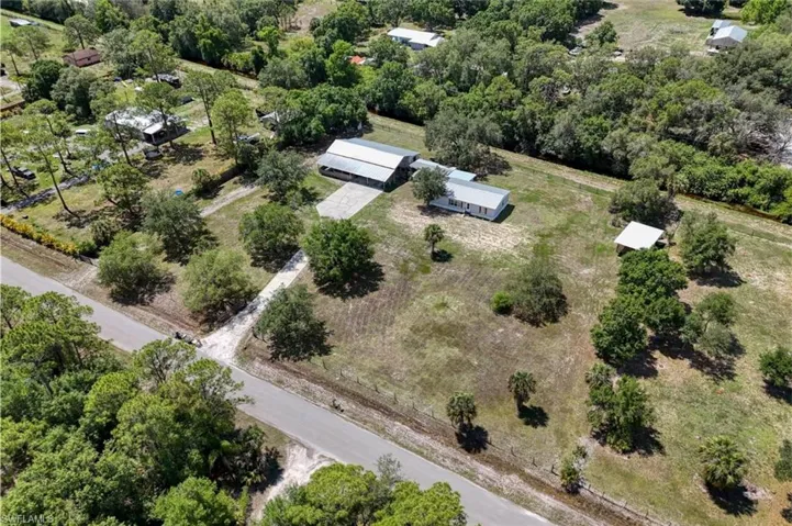 4545  Fort Keis  AVE, Fort Denaud, FL 33935