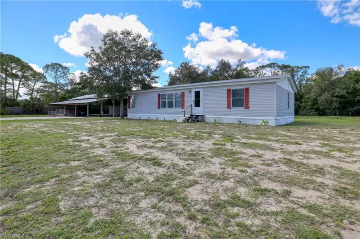 4545  Fort Keis  AVE, Fort Denaud, FL 33935