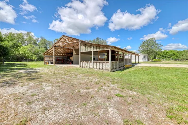 4545  Fort Keis  AVE, Fort Denaud, FL 33935