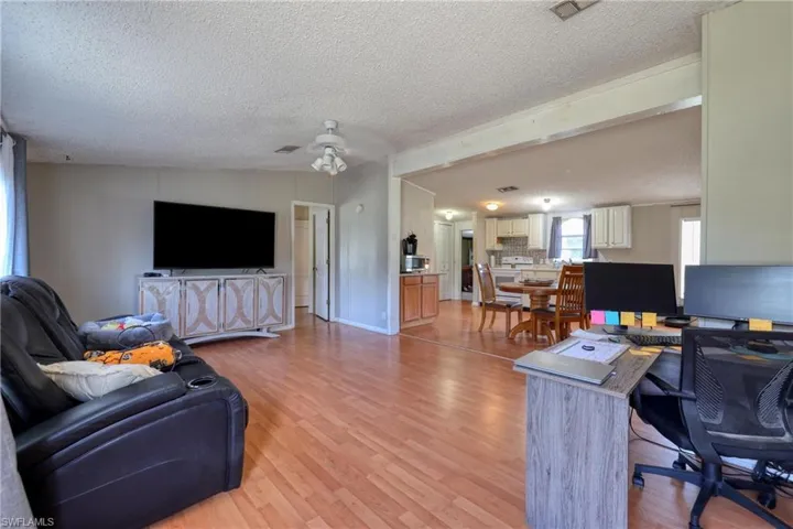 4545  Fort Keis  AVE, Fort Denaud, FL 33935
