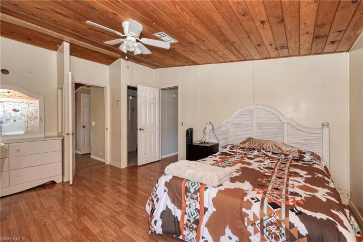 4545  Fort Keis  AVE, Fort Denaud, FL 33935