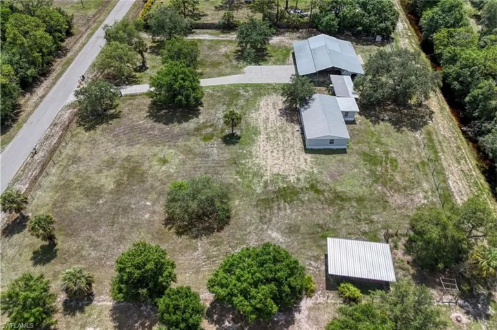 4545  Fort Keis  AVE, Fort Denaud, FL 33935
