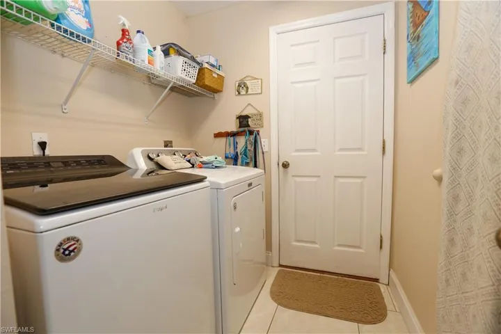 2049 NE 27th  TER, Cape Coral, FL 33909