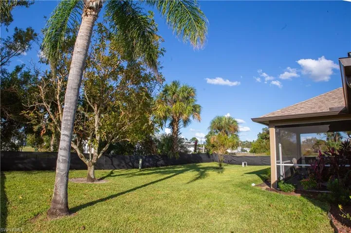 2049 NE 27th  TER, Cape Coral, FL 33909