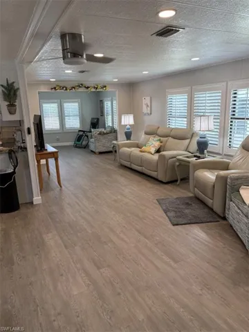 17920 Bryan Ct, Fort Myers Beach, Florida 33931