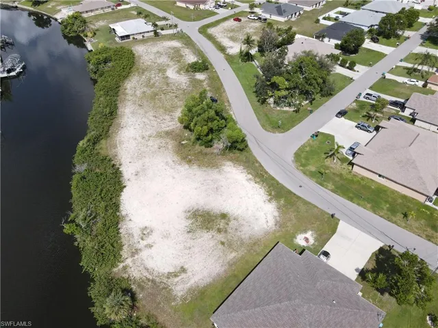 1101 SE 12th  LN, Cape Coral, FL 33990
